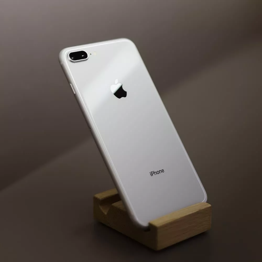 【ジャンク品】Apple iPhone 8 Plus シルバー 本体 Купить б/у iPhone 8 Plus 64GB, отличное состояние (Silver) — цены